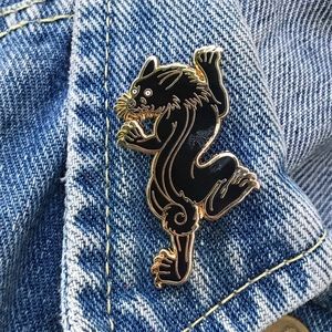 panther pin